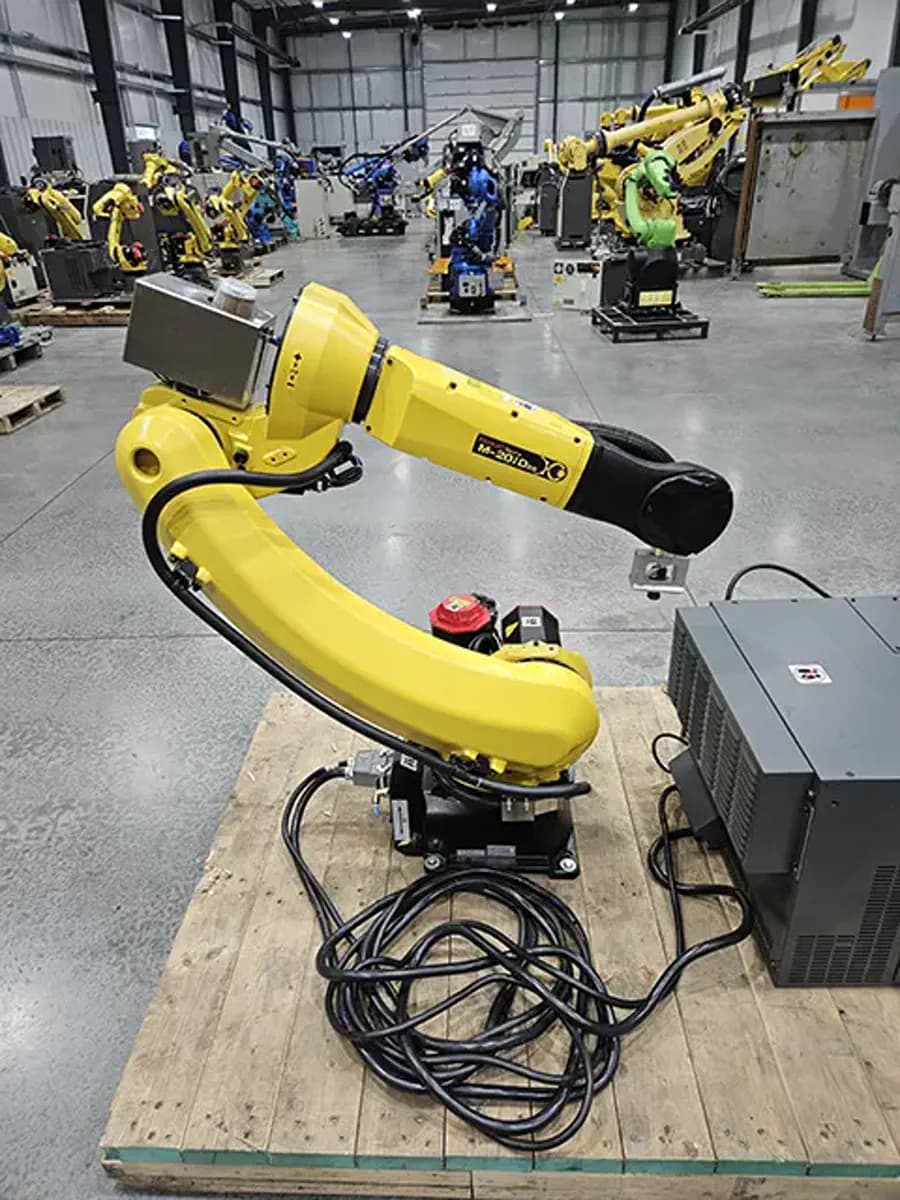 FANUC M-20iD/25 industrial robot